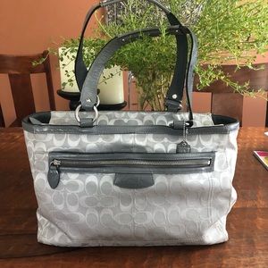 Coach XL Penelope Gray/silver Tote